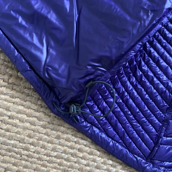 Patagonia Women’s Purple Puff Vest - Picture 5 of 8